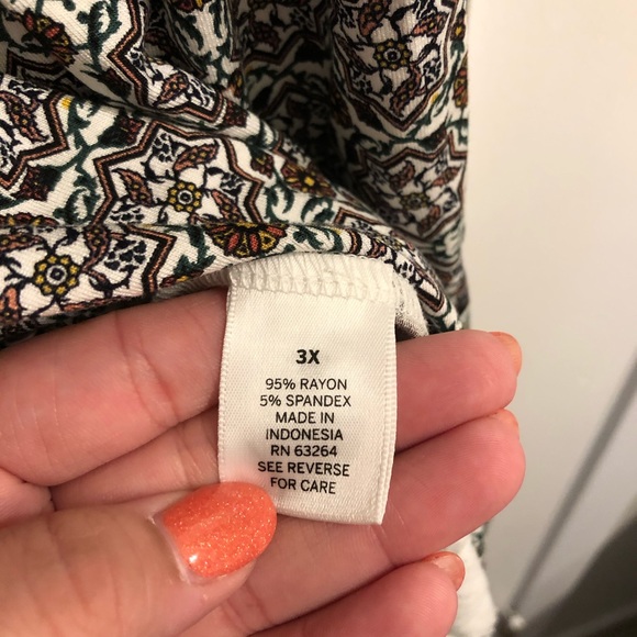 NWT Dressbarn, soft, patterned tank top- size 3X - Picture 7 of 7